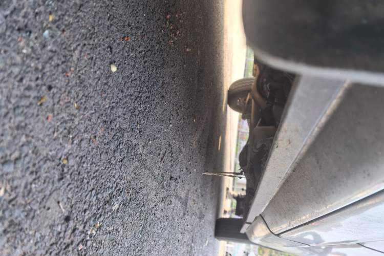 Used Wuling Zhengcheng 2015 1.5L Comfort L3C Chassis Front Left