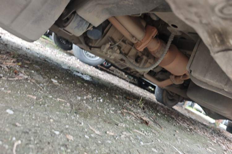 Used Wuling Zhengcheng 2015 1.5L Comfort L3C Chassis Front Left