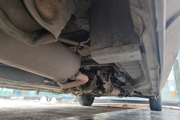 Used Wuling Zhengcheng 2015 1.5L Comfort L3C Chassis Rear Right