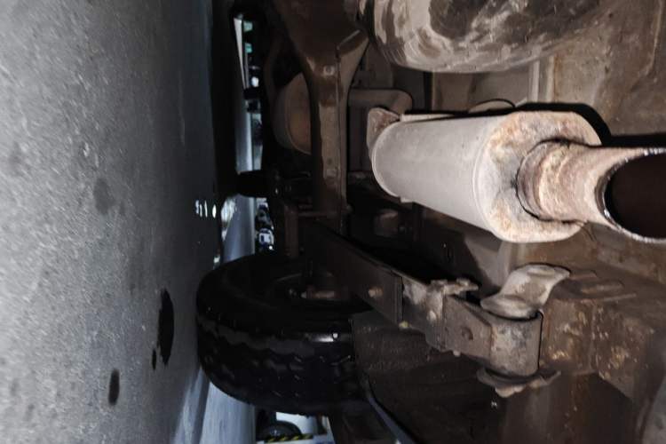 Used Wuling Zhengcheng 2015 1.5L Comfort L3C Chassis Rear Right