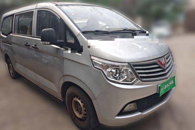 Used Wuling Zhengcheng 2015 1.5L Comfort L3C Front Right 45 Deg