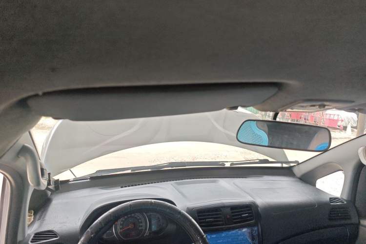 Used Wuling Zhengcheng 2015 1.5L Comfort L3C Headliner
