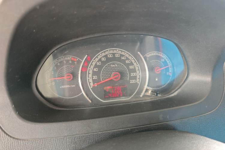 Used Wuling Zhengcheng 2015 1.5L Comfort L3C Instrument Cluster