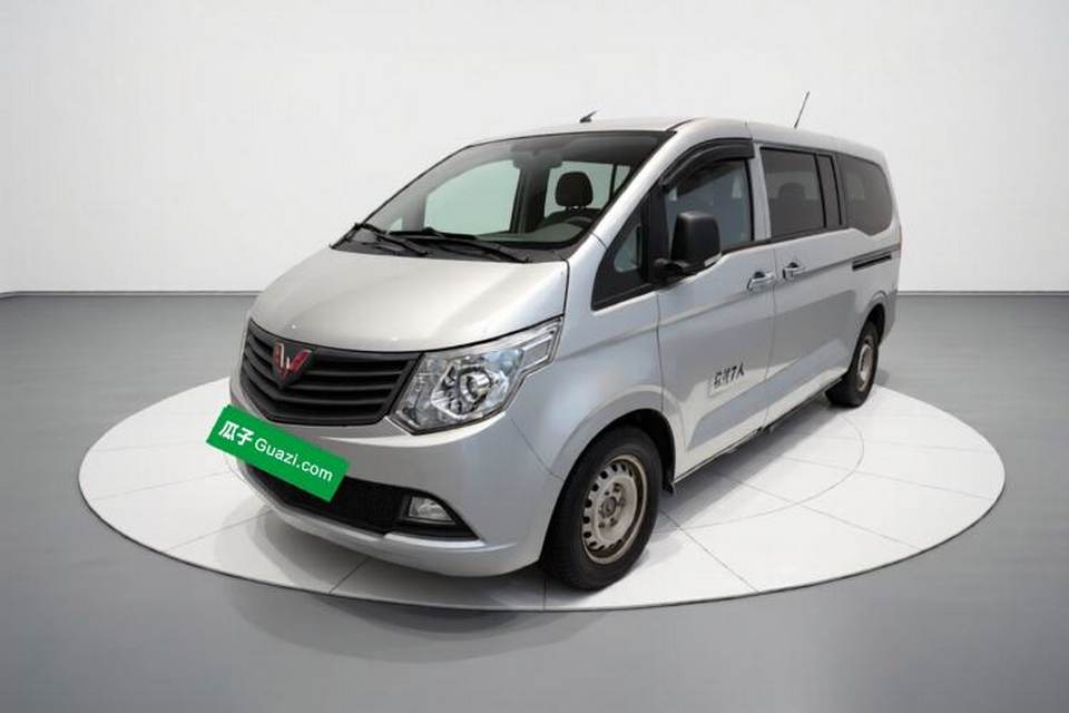 Wuling Zhengcheng 2015