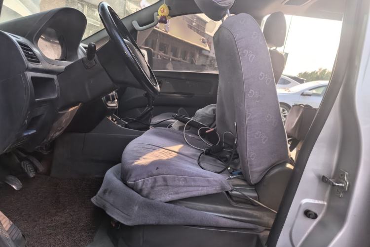Used Wuling Zhengcheng 2015 1.5L Comfort L3C Left Front Seat