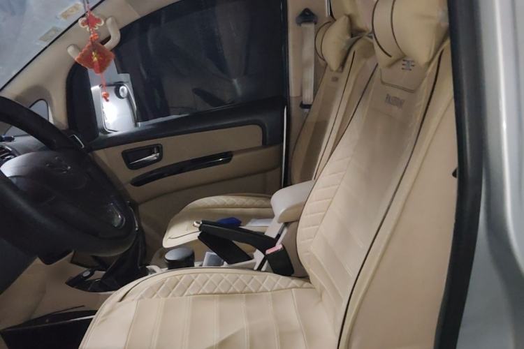 Used Wuling Zhengcheng 2015 1.8L Luxury Model LJ479QE2 Left Front Seat