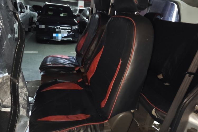 Used Wuling Zhengcheng 2015 1.5L Comfort L3C Left Rear Seat