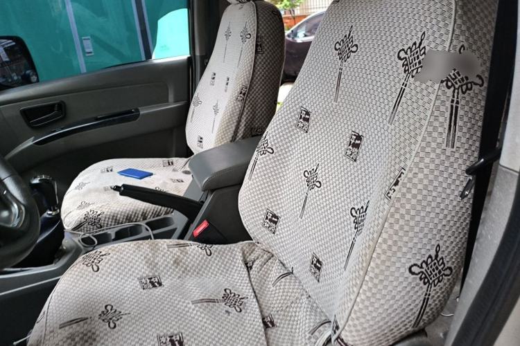 Used Wuling Zhengcheng 2015 1.5L Comfort L3C Left Rear Seat