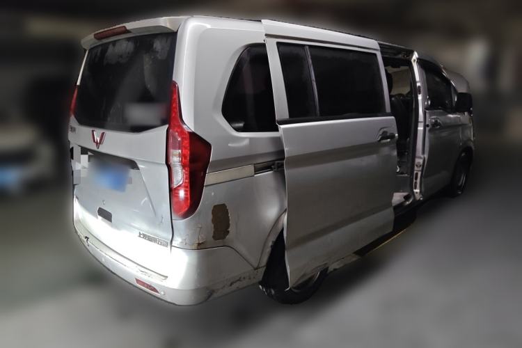 Used Wuling Zhengcheng 2015 1.5L Comfort L3C Rear Right 45 Deg