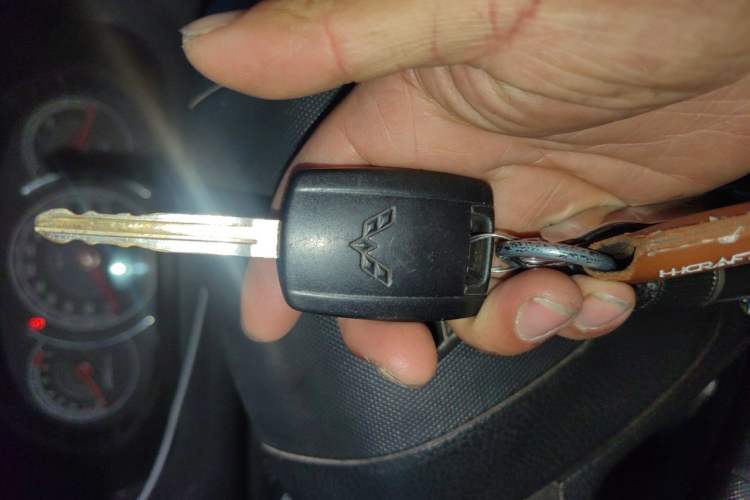 Used Wuling Zhengcheng 2015 1.8L Comfort Model LJ479QE2 Vehicle Key