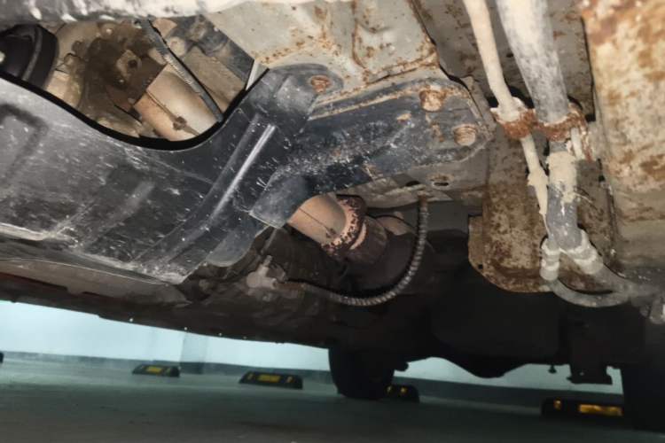 Used Wuling Zhengcheng 2015 1.5L Comfort L3C Chassis Front Left