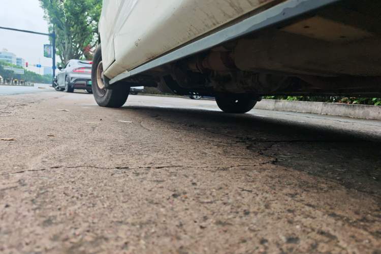 Used Wuling Zhengcheng 2015 1.5L Comfort L3C Chassis Rear Left