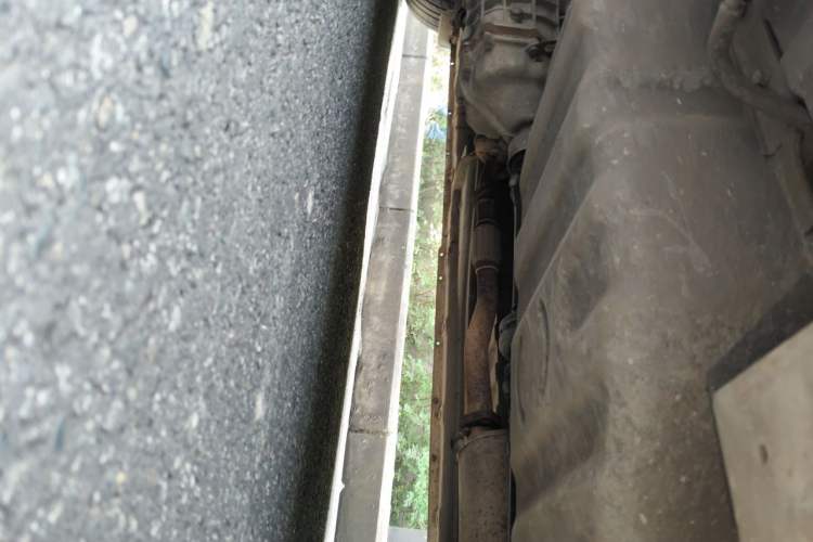 Used Wuling Zhengcheng 2015 1.8L Luxury Model LJ479QE2 Chassis Rear Left
