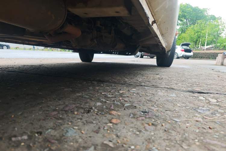Used Wuling Zhengcheng 2015 1.5L Comfort L3C Chassis Rear Right