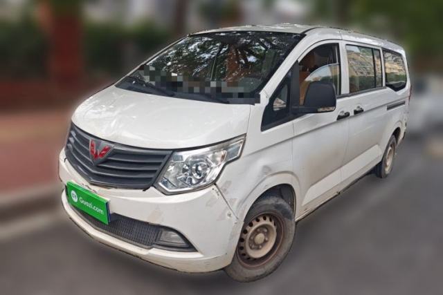 Ojetý Wuling Zhengcheng 2015 1.5L Comfort L3C