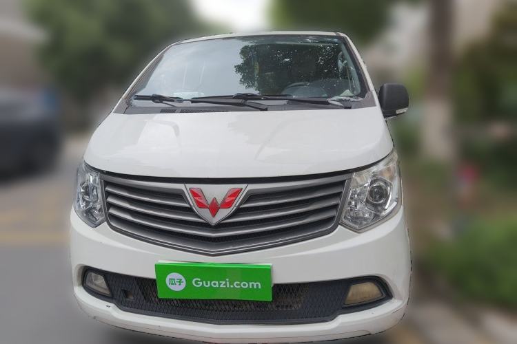 Used Wuling Zhengcheng 2015 1.8L Comfort Model LJ479QE2 Front
