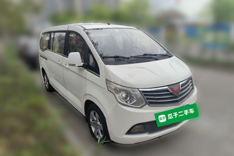 Used Wuling Zhengcheng 2015 1.8L Luxury Model LJ479QE2 Front Right 45 Deg