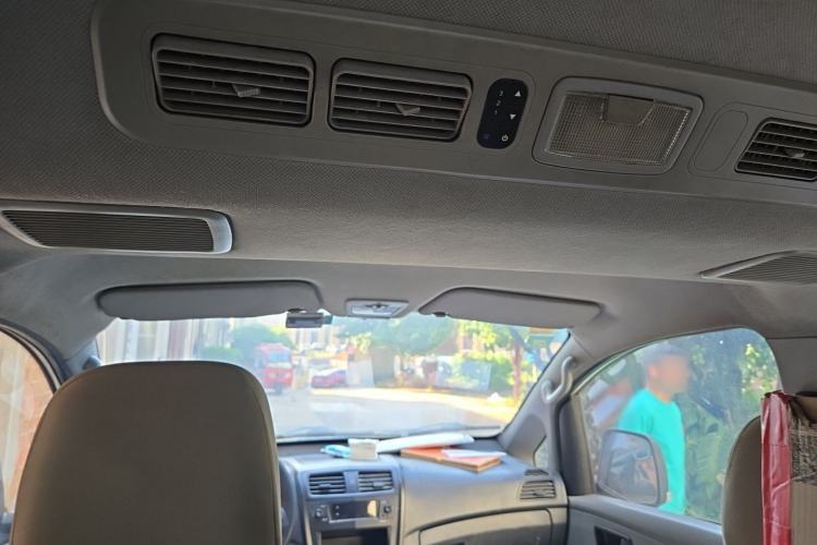 Used Wuling Zhengcheng 2015 1.5L Comfort L3C Headliner