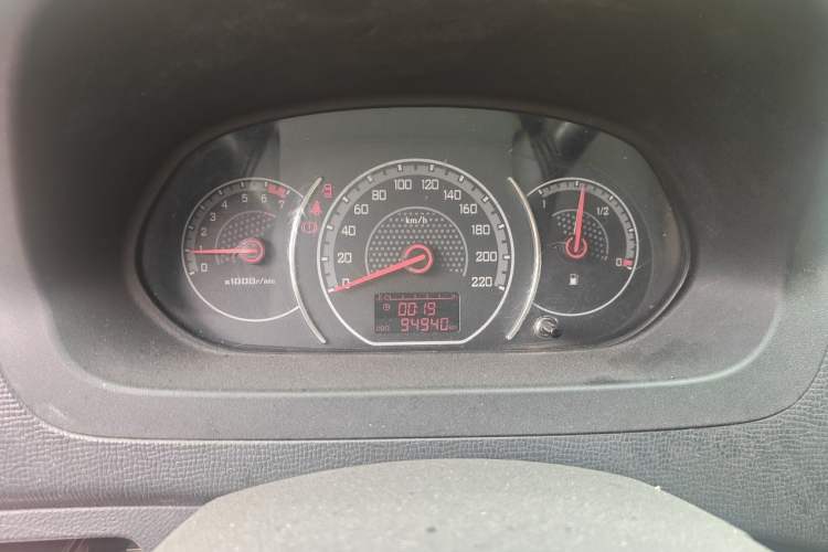 Used Wuling Zhengcheng 2015 1.5L Comfort L3C Instrument Cluster