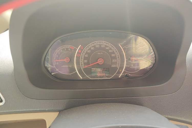 Used Wuling Zhengcheng 2015 1.8L Luxury Model LJ479QE2 Instrument Cluster