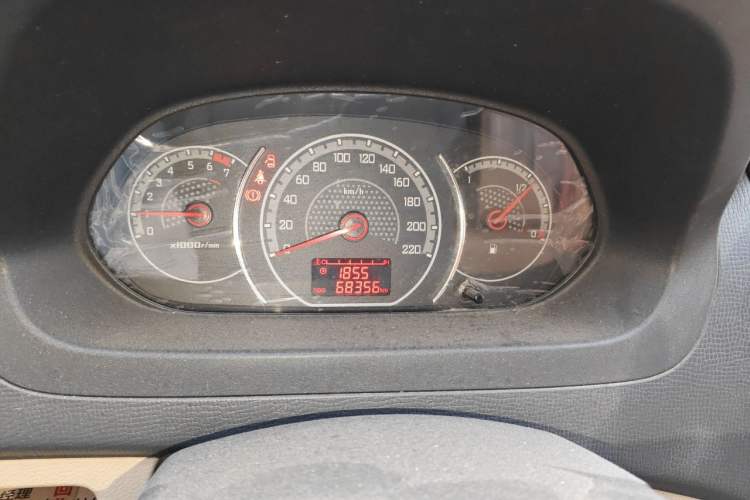 Used Wuling Zhengcheng 2015 1.8L Luxury Model LJ479QE2 Instrument Cluster