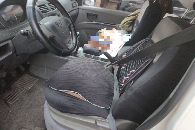 Used Wuling Zhengcheng 2015 1.8L Comfort Model LJ479QE2 Left Front Seat
