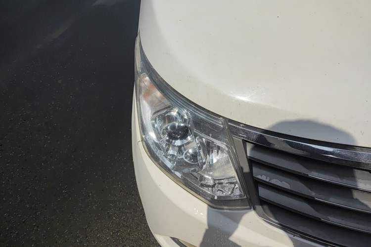 Used Wuling Zhengcheng 2015 1.8L Luxury Model LJ479QE2 Right Front Headlight