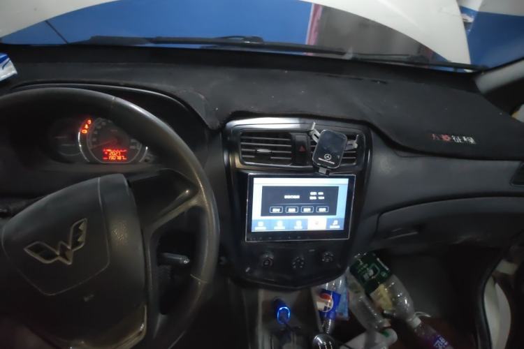 Used Wuling Zhengcheng 2015 1.5L Comfort L3C Steering Wheel