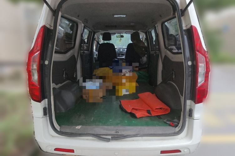 Used Wuling Zhengcheng 2015 1.8L Comfort Model LJ479QE2 Trunk