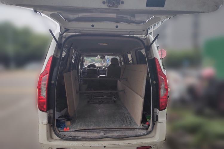 Used Wuling Zhengcheng 2015 1.5L Comfort L3C Trunk