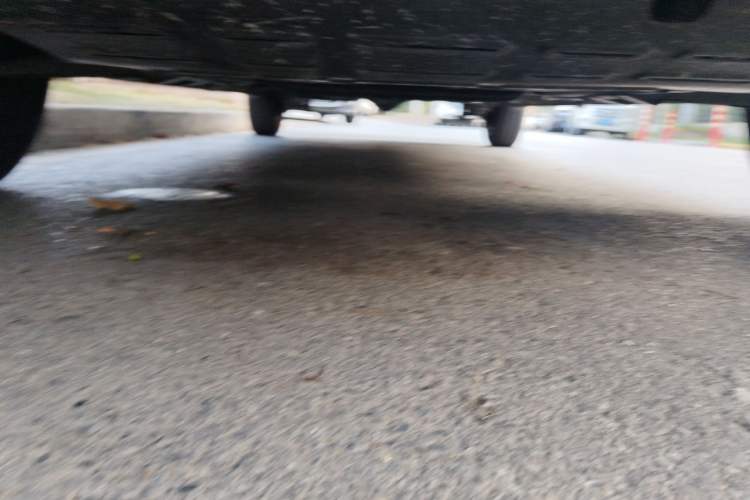 Used Wuling Zhengcheng 2021 1.5T Manual Comfort Version Chassis Front