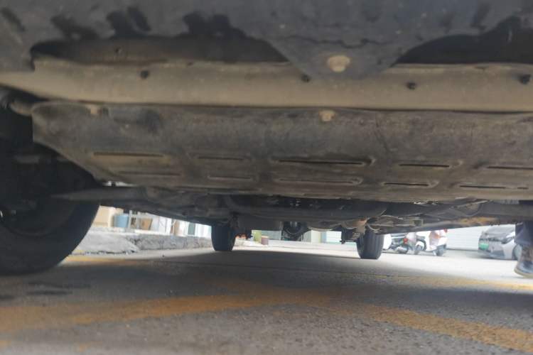 Used Wuling Zhengcheng 2021 1.5T Manual Comfort Version Chassis Front