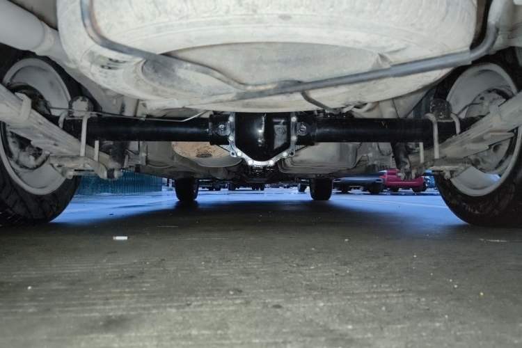 Used Wuling Zhengcheng 2021 1.5T Manual Luxury Version Chassis Rear