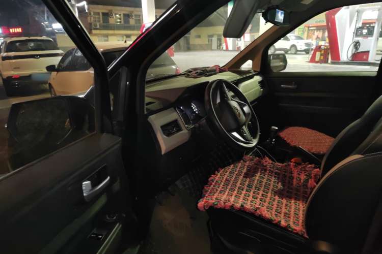 Used Wuling Zhengcheng 2021 1.5T Manual Comfort Version Driver Seat