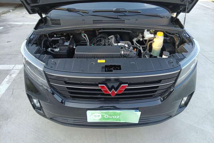 Used Wuling Zhengcheng 2021 1.5T Manual Luxury Version Engine Bay