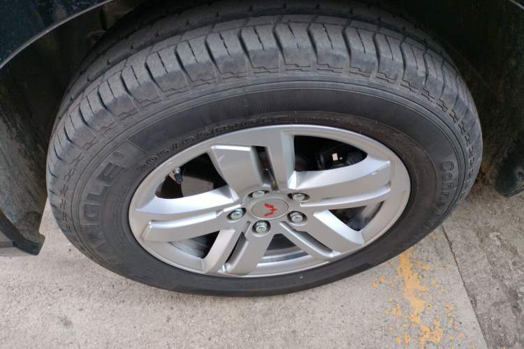 Used Wuling Zhengcheng 2021 1.5T Manual Luxury Version Exterior 1