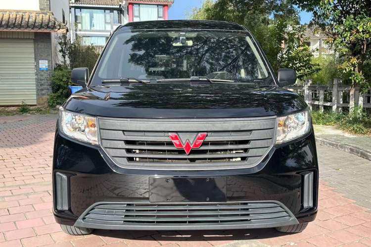 Used Wuling Zhengcheng 2021 1.5T Manual Comfort Version Exterior 1