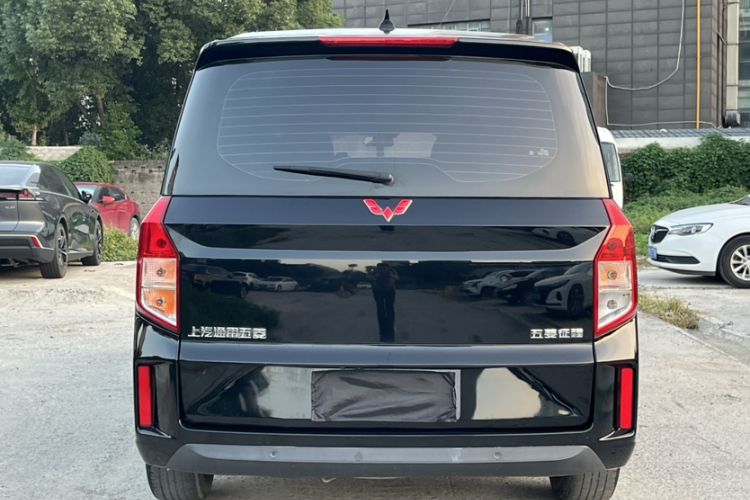 Used Wuling Zhengcheng 2021 1.5T Manual Luxury Version Exterior 4