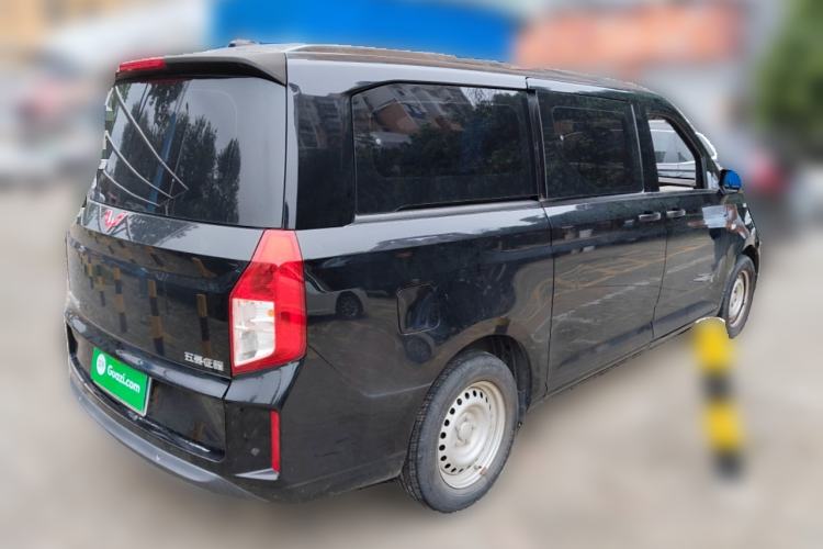 Used Wuling Zhengcheng 2021 1.5T Manual Comfort Version Exterior 4