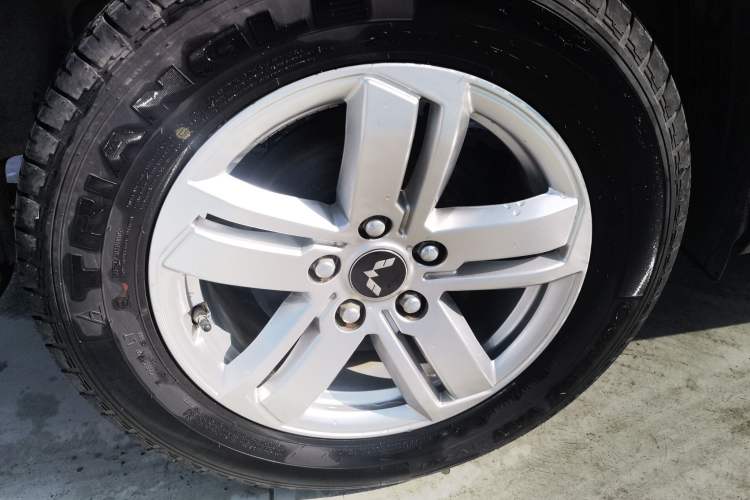 Used Wuling Zhengcheng 2021 1.5T Manual Luxury Version Exterior 6