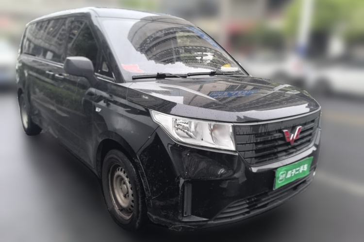 Used Wuling Zhengcheng 2021 1.5T Manual Comfort Version Front Right 45 Deg
