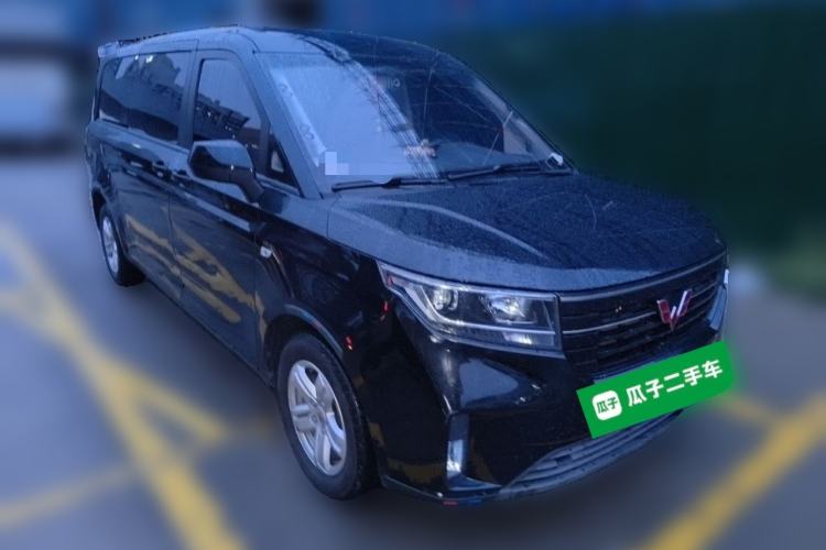 Used Wuling Zhengcheng 2021 1.5T Manual Luxury Version Front Right 45 Deg