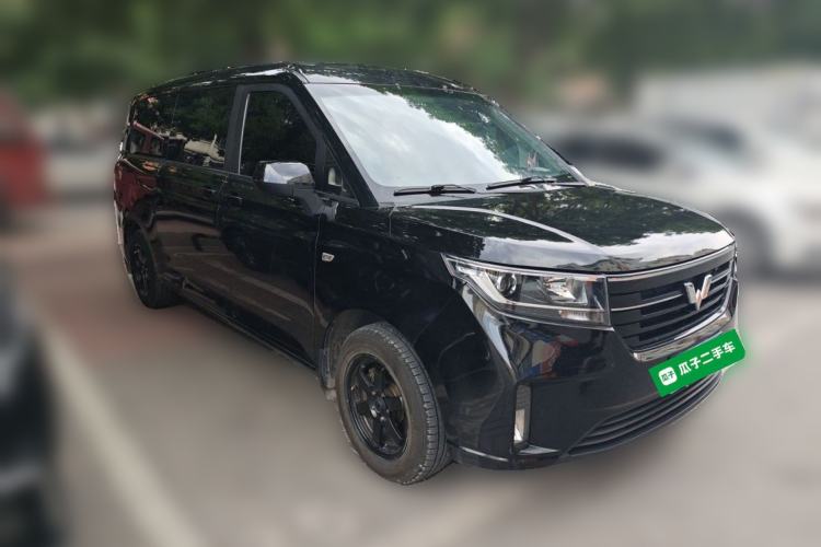 Used Wuling Zhengcheng 2021 1.5T Manual Luxury Version Front Right 45 Deg