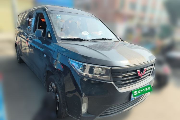 Used Wuling Zhengcheng 2021 1.5T Manual Luxury Version Front Right 45 Deg