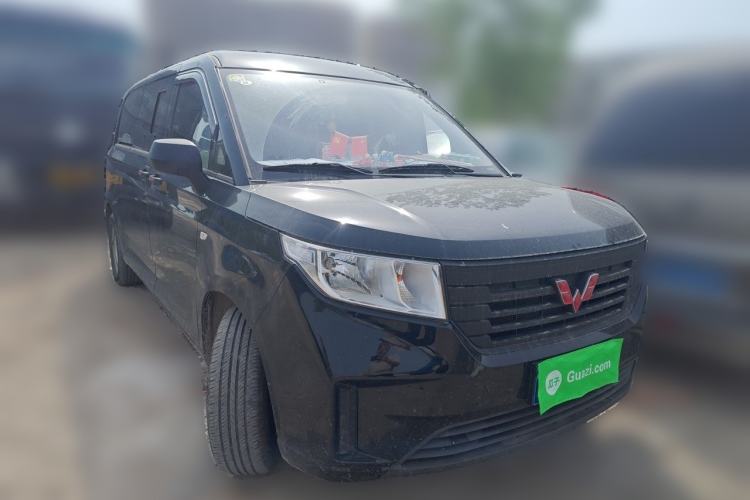 Used Wuling Zhengcheng 2021 1.5T Manual Comfort Version Front Right 45 Deg