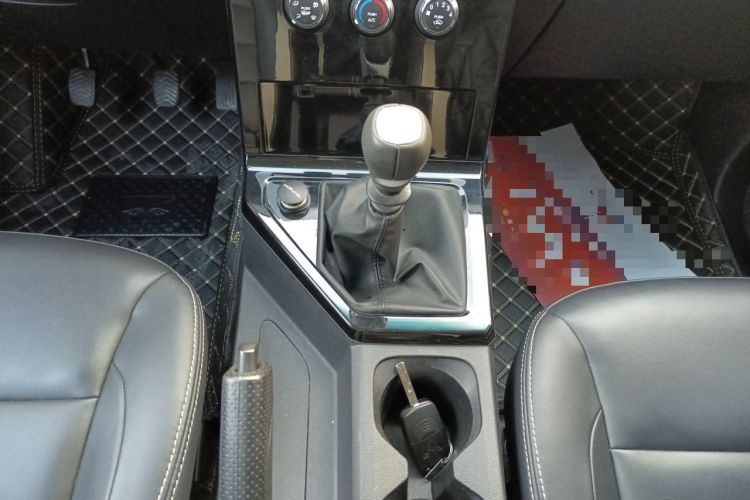 Used Wuling Zhengcheng 2021 1.5T Manual Luxury Version Gear Lever