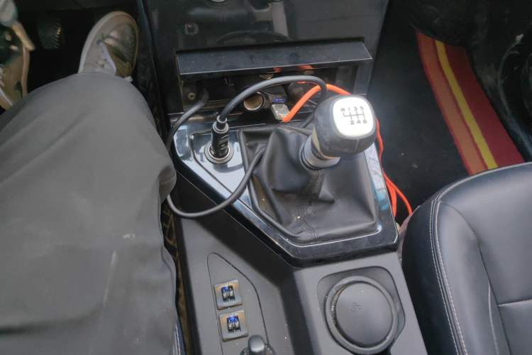 Used Wuling Zhengcheng 2021 1.5T Manual Luxury Version Gear Lever