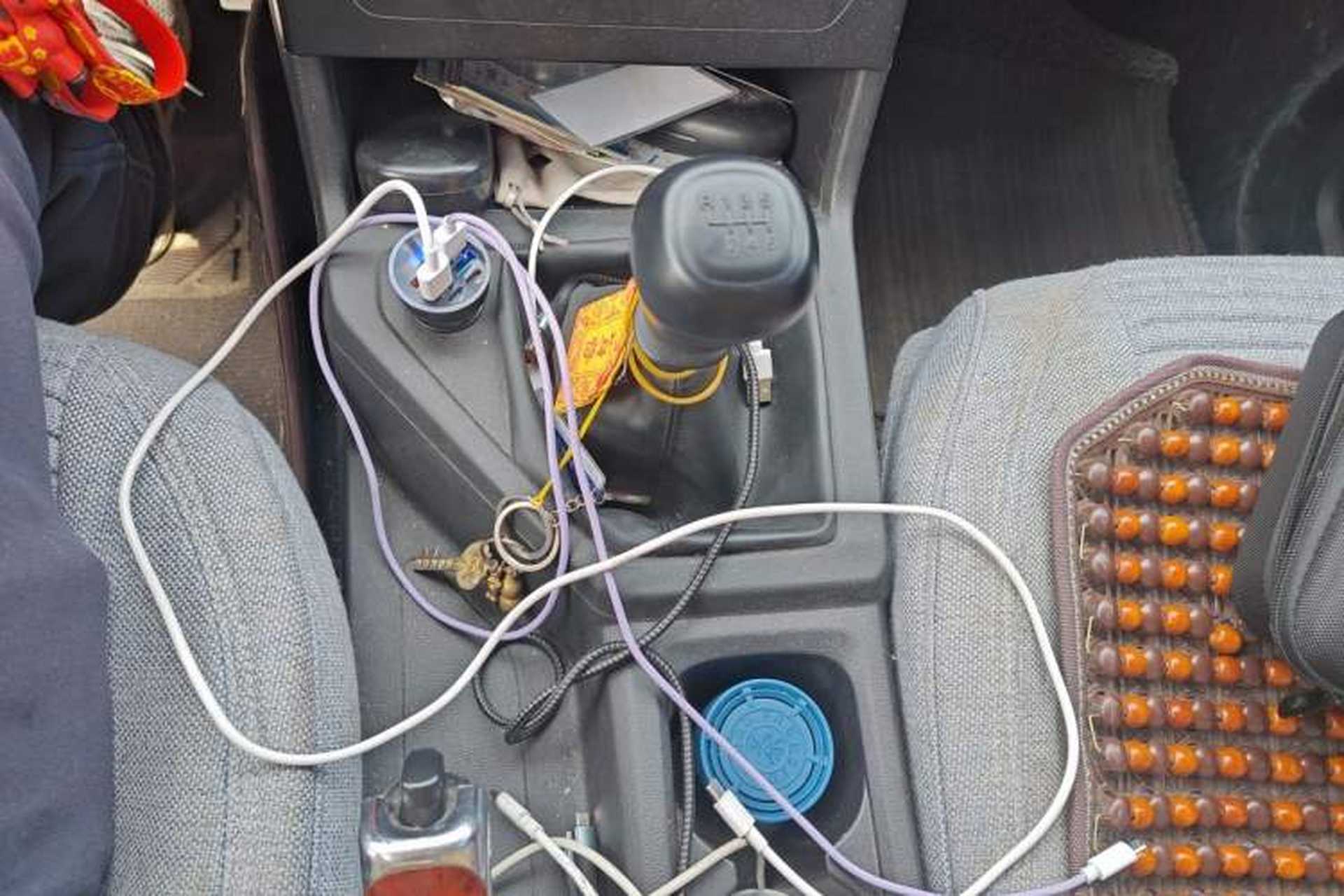 Used Wuling Zhengcheng 2021 1.5T Manual Comfort Version Gear Lever