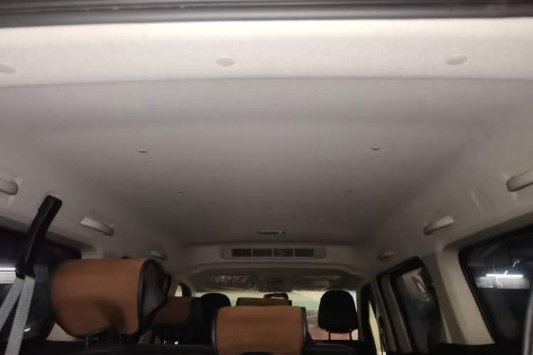 Used Wuling Zhengcheng 2021 1.5T Manual Luxury Version Headliner