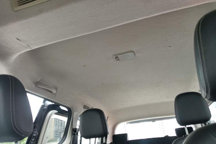 Used Wuling Zhengcheng 2021 1.5T Manual Luxury Version Headliner